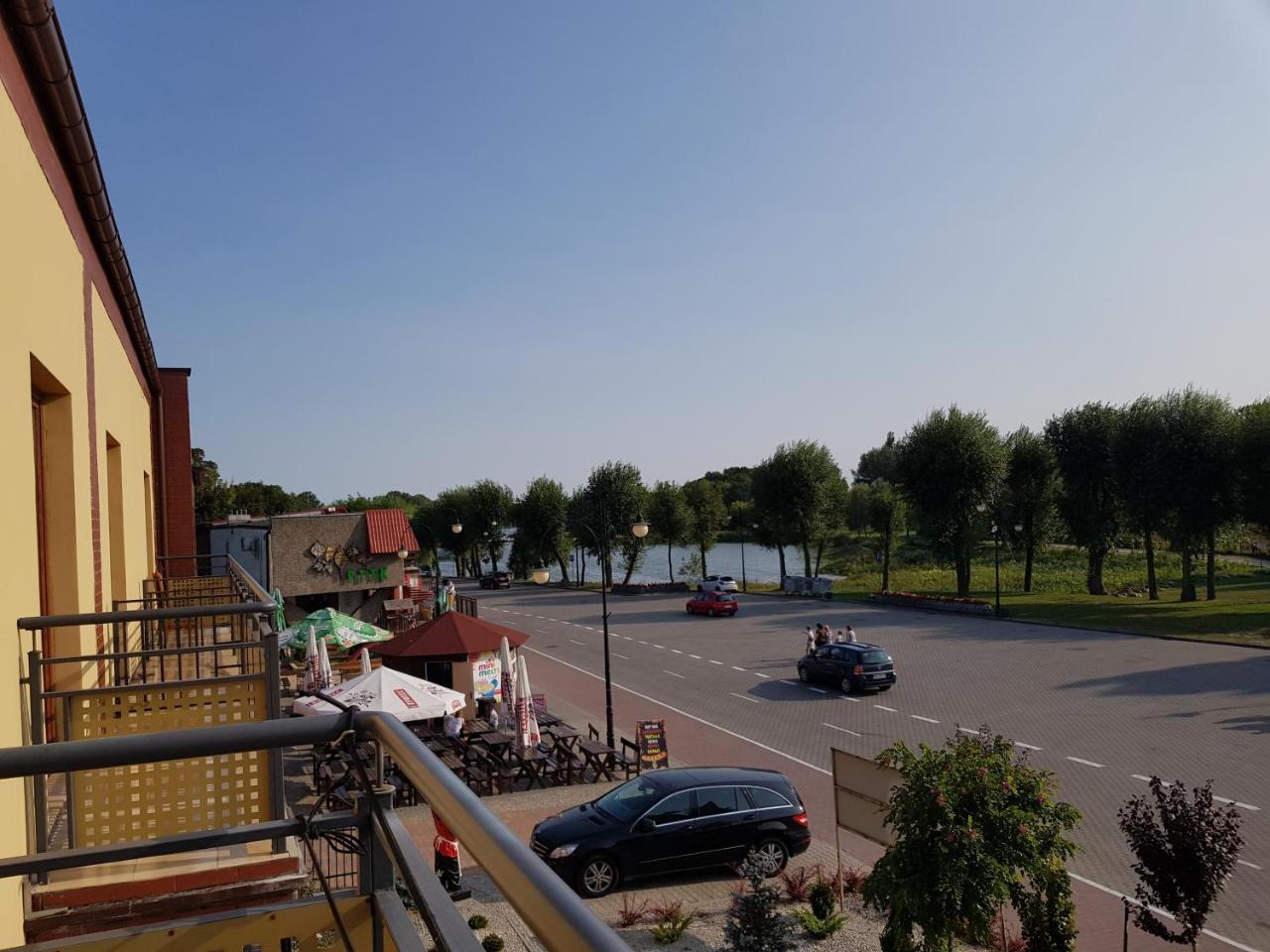 Zajazd U Piasta Kolodzieja Kruszwica Exterior photo
