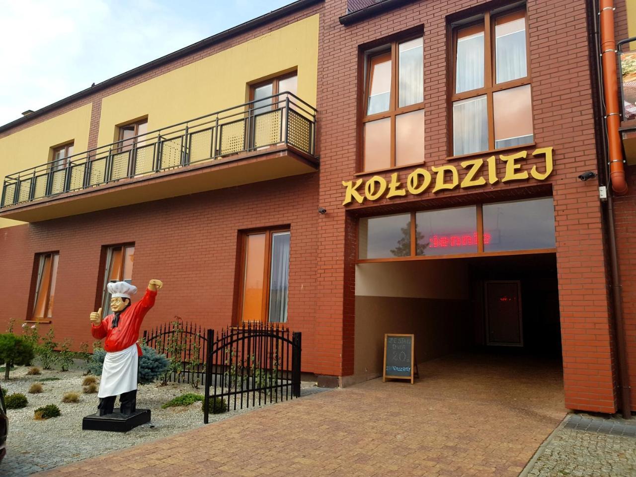 Zajazd U Piasta Kolodzieja Kruszwica Exterior photo